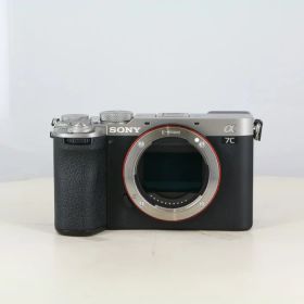 【中古】 (ソニー) SONY α7CII ボディ シルバー[ILCE-7CM2]【中古カメラ デジタル一眼】 ランク：B