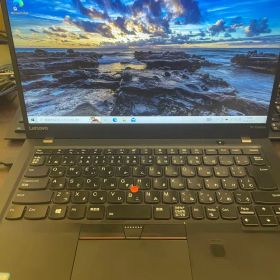 Lenovo Thinkpad X1 Carbon 2017年モデル