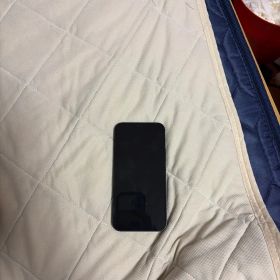 Apple iPhone 12 ブラック