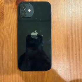 Apple iPhone 12 ブラック 本体