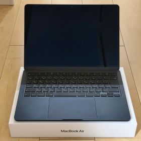 超美品 M2 MacBook Air CPU8 GPU10 256GB ブラック