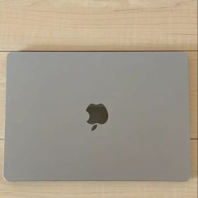 Apple / MacBook Air M2 / スペースグレイ / 充電器付き