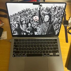 傷なしバッテリー99% 自家用MacBook Air (M2, 2022) 本体