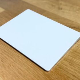 【美品】Apple Magic Trackpad2 A1535 シルバー 本体