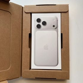 新品 未開封 iPhone 17 Pro MAx 2TB シルバー SIMフリー