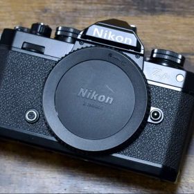Nikon Zfc ブラック 美品 シャッターカウント700回以下