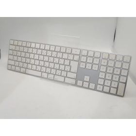 【中古】Apple Magic Keyboard（2017/テンキー付き/A1843） - 日本語（JIS） シルバー MQ052J/A【高崎モントレー】保証期間1週間