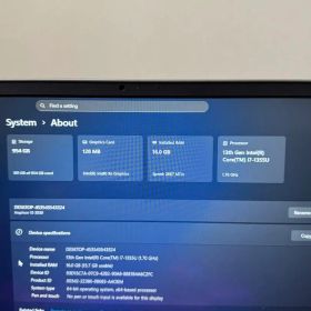 Dell Inspiron 15 3530 本体