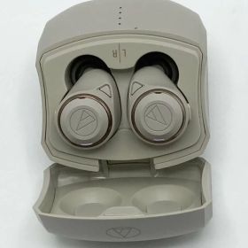 中古 オーディオテクニカ ATH-CKS50TW BG ワイヤレスイヤホン ベージュ ATH-CKS50TW BG 音楽 ミュージック 音楽鑑賞 運動 ランニング 通勤 通学 耳 イヤー イヤホン 音質 没入感 集中 音 使いやすい ジムリラックス 小さい