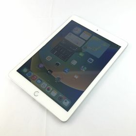 アイパッド(iPad)の【B】iPad (第5世代) Wi-Fi + Cellular/32GB/359453083915650(タブレット)