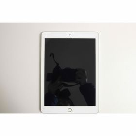 アイパッド(iPad)の【バッテリー89%/美品】iPad 第5世代 32GB Wi-Fi シルバー(タブレット)
