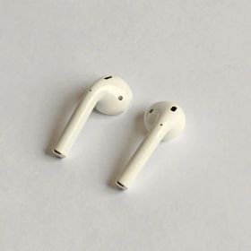 AirPods イヤホン 第二世代 MRXJ2J/A ワイヤレス充電対応