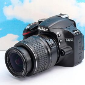 初心者おすすめセット⭐️Nikon D3200⭐️スマホ転送できる♪⭐️一眼レフ
