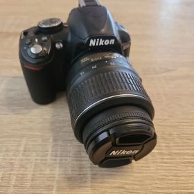 Nikon D3100 デジタル一眼レフカメラ、ズームレンズセット