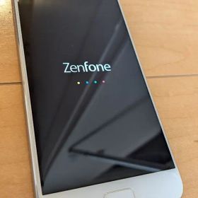 ASUS Zenfone4 ホワイト デュアルカメラ