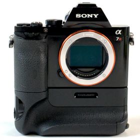 ソニー SONY α7R ボディ ILCE-7R デジタル ミラーレス 一眼カメラ 【中古】