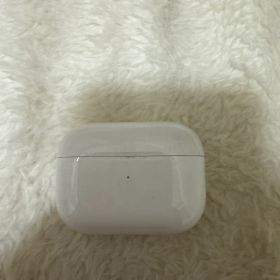 Apple AirPods pro 第二世代 本体 ライトニング