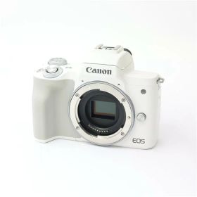 【中古】 《並品》 Canon EOS Kiss M2 ボディ ホワイト 【上カバー背面カバー部品交換/各部点検済】 [ デジタルカメラ ]