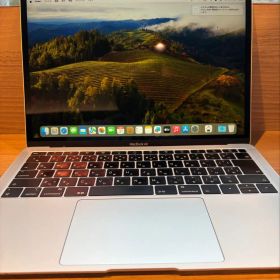 MacBook Air 2018 13インチ Retina