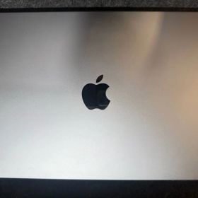 MacBook Pro 14 M1 Max 32コアGPU 32GB/1TB