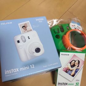 FUJIFILM instax mini 12 本体 セブン ハチワレ レア