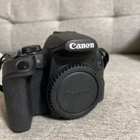 Canon EOS Kiss X10i デジタル一眼レフカメラ