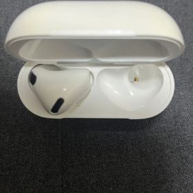 AirPods 4 ノイズキャンセリング無し