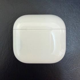 (i) AirPods 第4世代 アクティブノイズキャンセリング搭載 USB-C A3059 /6474