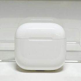 Apple【アップル】AirPods 第4世代 MXP93J/A A3055 A3056 A3059 ワイヤレスイヤホン イヤホン
