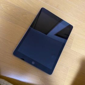 Apple iPad 第6世代 シルバー本体