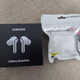 Samsung Galaxy Buds3 Pro ホワイト 未開封 おまけ付き