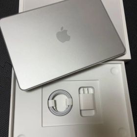 Apple MacBookNeo シルバー 本体 8GB 512GB おまけ付き