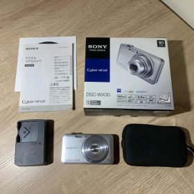 9823 Sony Cyber-shot DSC-WX30 シルバー デジカメ 動作確認済み 美品【コ】