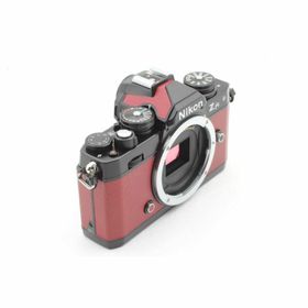 ニコン(Nikon)のNikon Z fc ボディ クリムゾンレッド プレミアムエクステリア張替済み(ミラーレス一眼)