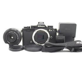 ニコン(Nikon)のショット数4573！ NIKON Z fc ブラック 28mm f/2.8 (ミラーレス一眼)
