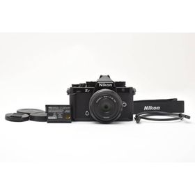 ニコン(Nikon)のショット数5,705回 》Nikon Z f Z 40mm F2 ブラック(ミラーレス一眼)