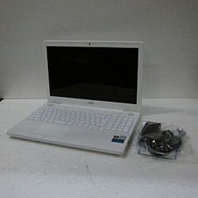 〔中古品〕 格安安心パソコン LIFEBOOK AH50／D2 FMVA50D2WP プレミアムホワイト ［Core-i7-7700HQ (2.8GHz)／4GB／HDD1TB／15.6インチワイド／Windows10 Home(64ビット)］〔中古品〕 格安安心パソコン LIFEBOOK AH50／D2 FMVA50D2WP プレミアムホワイト ［Core-i7-7700HQ (2.8GHz)／4GB／HDD1TB／15.6インチワイド／Windows10 Home(64ビット)］