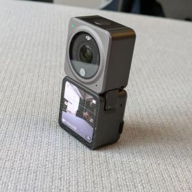 DJI Action 2 アクションカメラ 本体(動作確認済み)