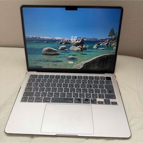 アップル(Apple)の【美品】MacBook Air M2 2022 スターライト 1TB 充放電極少(ノートPC)