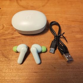 Anker Soundcore Life P2 Mini グリーン