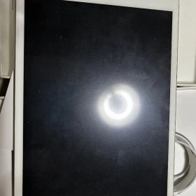 ◯毎日値下げ◯ Apple iPad 第7世代 32GB 箱や備品あり wifi