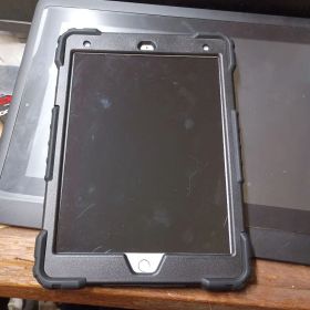 ipad 第7世代 128GB セルラー版 最終値下げ