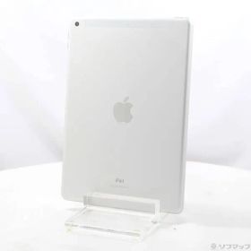 ソフマップ 〔中古品〕 iPad 第7世代 32GB シルバー MW6C2J／A docomoロック解除SIMフリー【352】