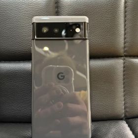 Google Pixel 6 ストーミーブラック本体