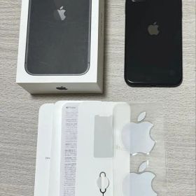 iPhone11 本体 箱 ブラック 128GB