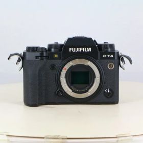 【中古】(フジフイルム) FUJIFILM X-T4 ブラック ボティ