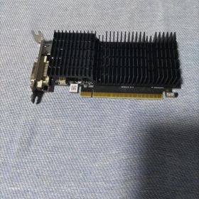 玄人志向 NVIDIA GeForce GT 710 搭載 2GB