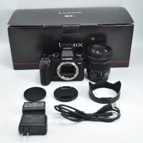 B#11641 パナソニック(Panasonic) パナソニック フルサイズミラーレス一眼カメラ S5M2K 標準ズームレンズキット ブラック DC-S5M2K