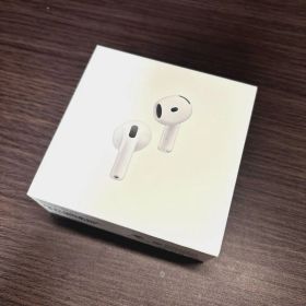 Apple AirPods4 (アクティブノイズキャンセリング)