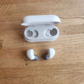 SONY ワイヤレスイヤホン wf-c700n